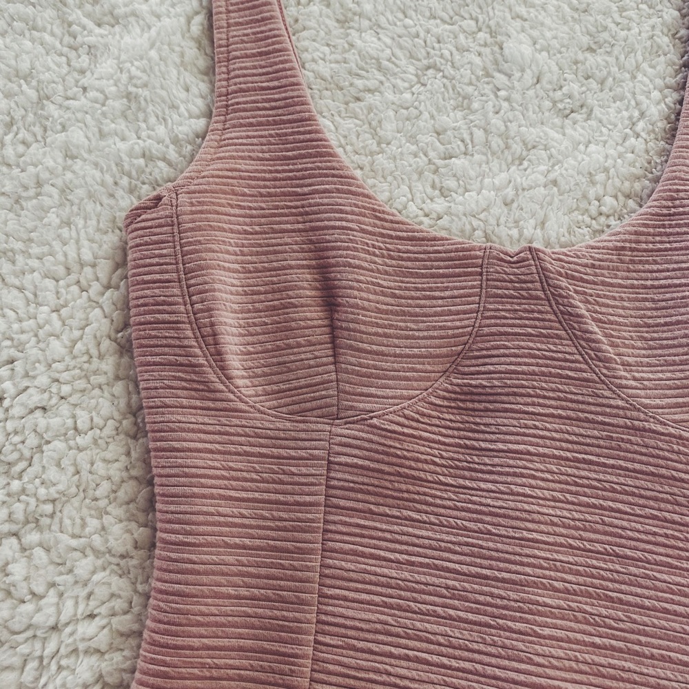 Pink Ribbed Dress🌷 - Picture 4 of 8